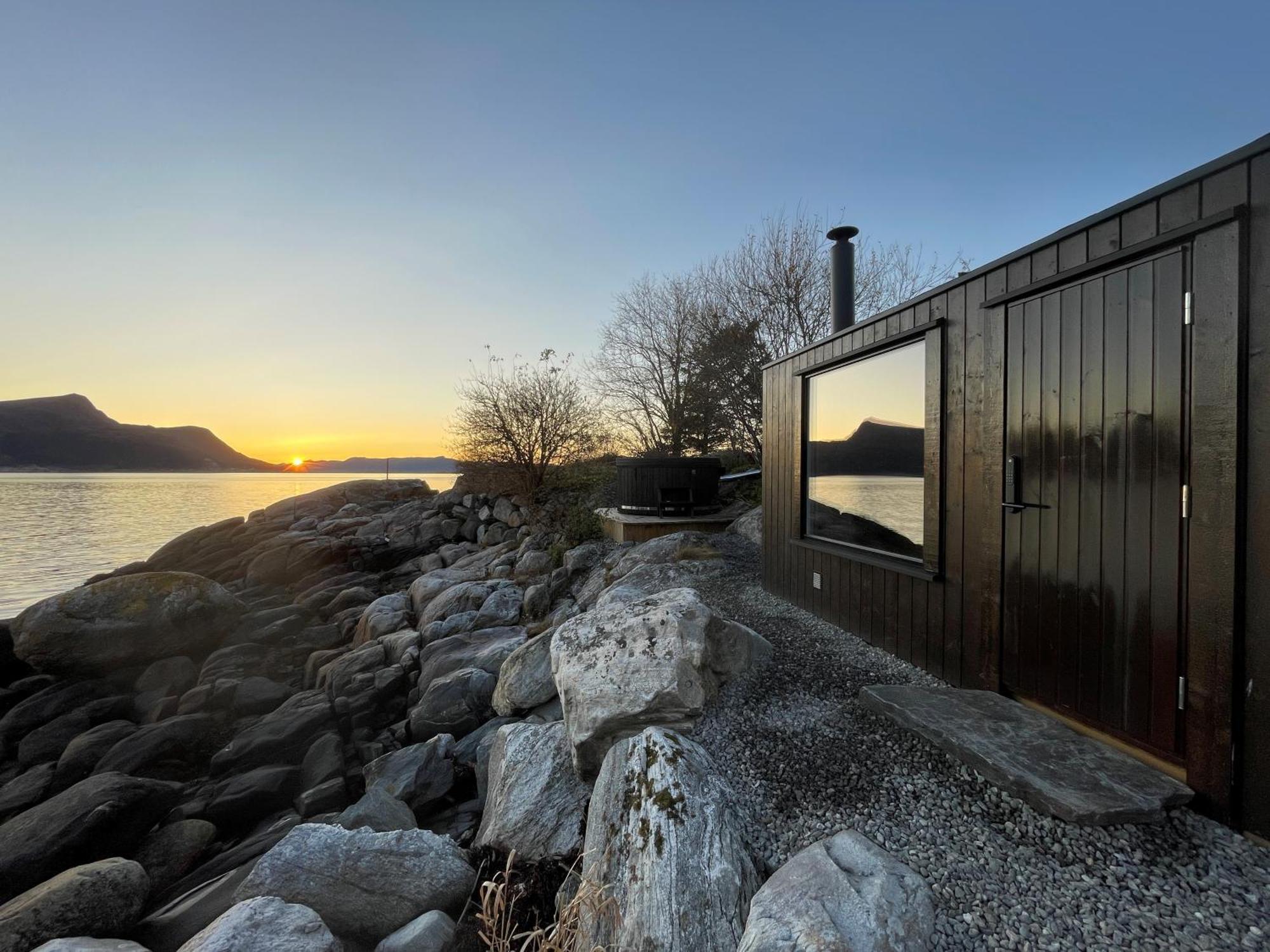 Kraen Gard Villa Larsnes Bagian luar foto